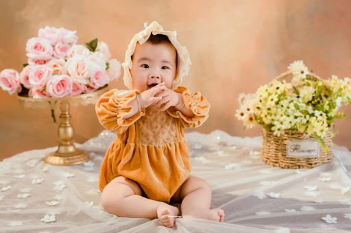 果洛四个月宝宝放屁很臭 果洛四个月宝宝放屁很臭